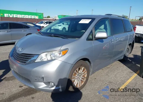 2014 Toyota Sienna Xle V6 8 Passenger из США, поврежденный, VIN 5TDYK3DC6ES453174